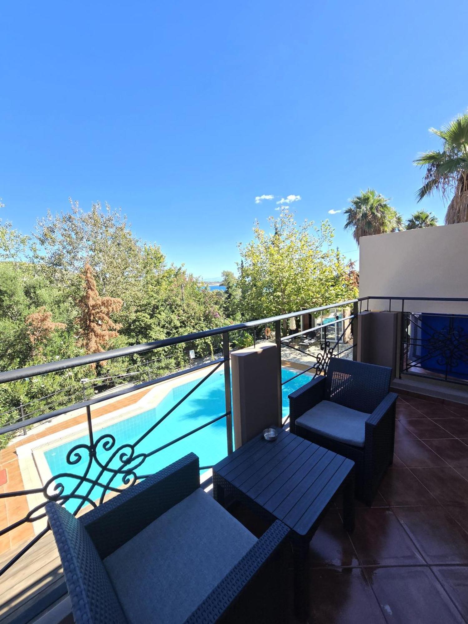 Okeanis Apartments & Suites Adults Only Katelios Exterior photo